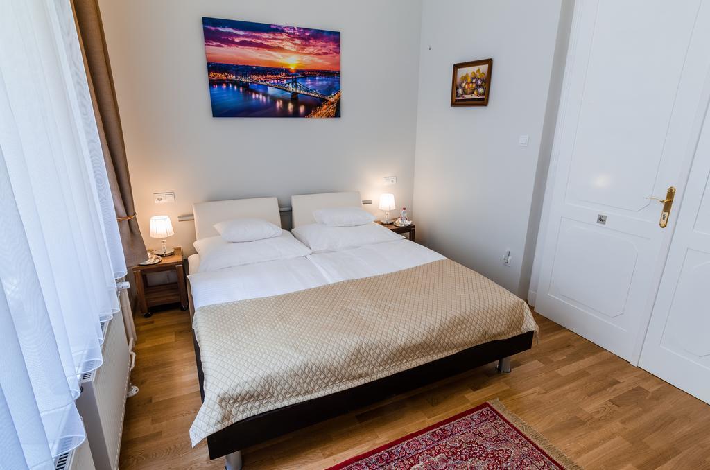 Anabelle Bed And Breakfast Budapest Rum bild